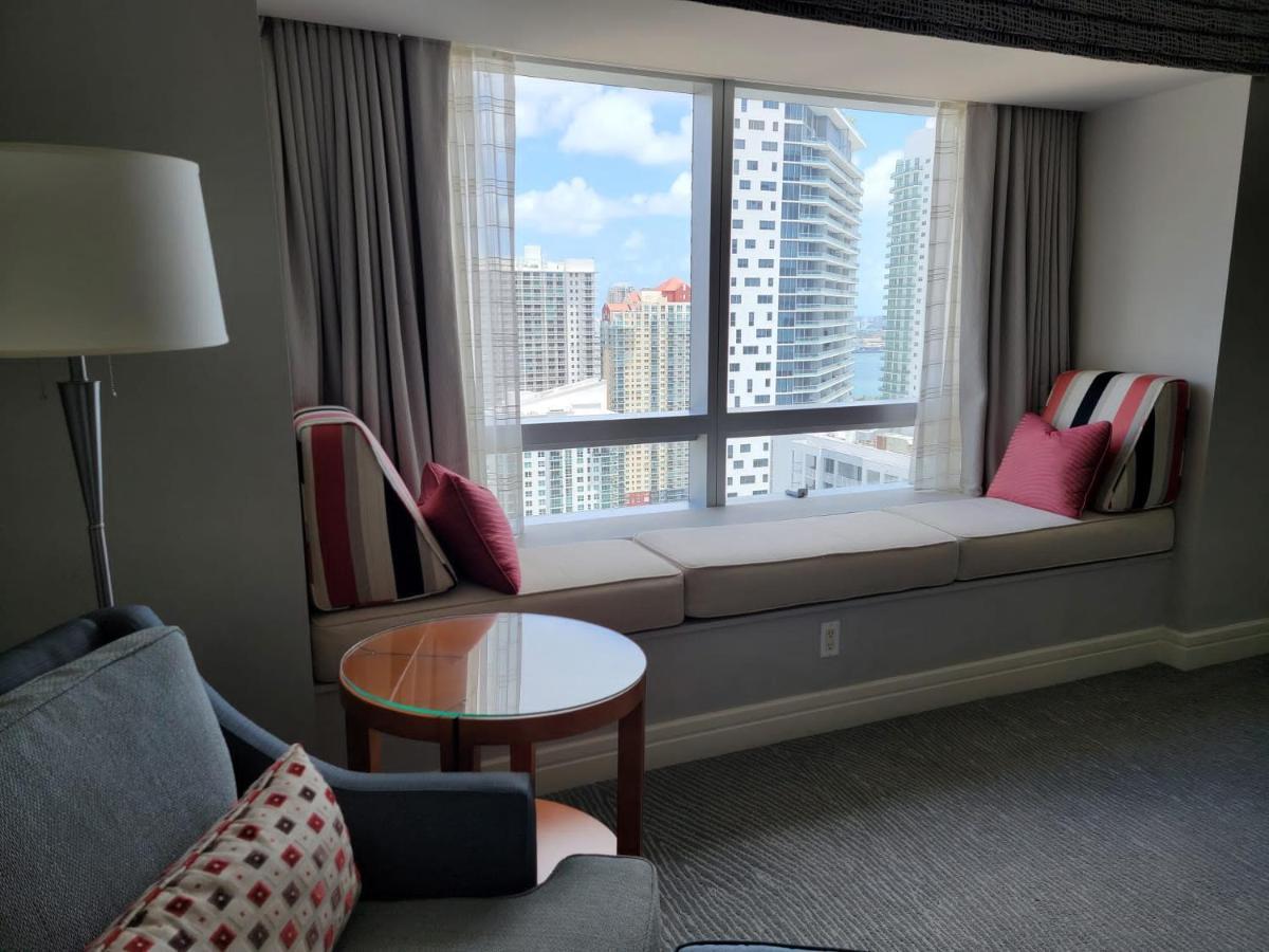 Four Seasons Suite 迈阿密 外观 照片